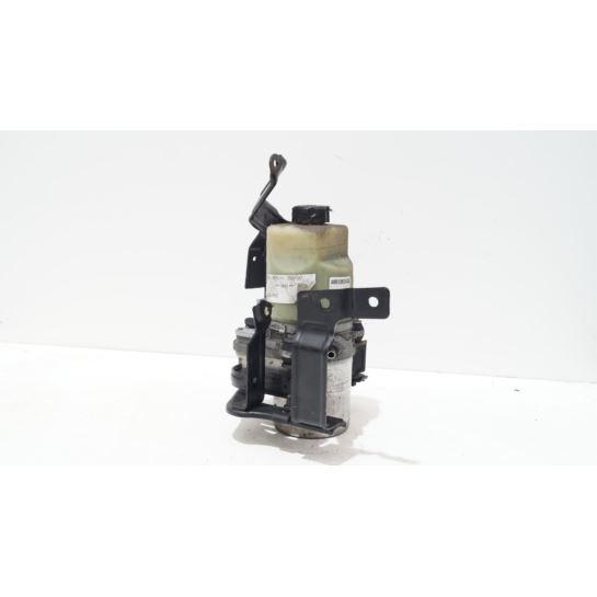 Pompa wspomagania Ford KUGA MK1 4M513K514DA