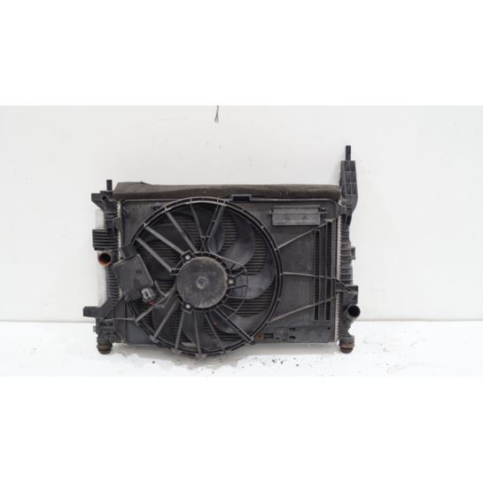 Wentylator chłodnice Ford FOCUS MK3 CV61-8005-VA