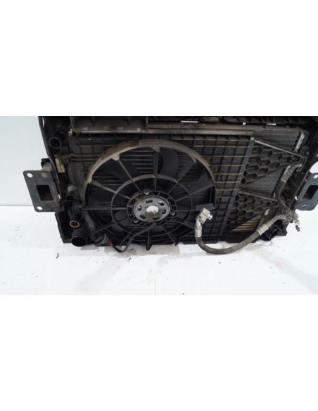 Pas przedni belka chłodnice Skoda FABIA II