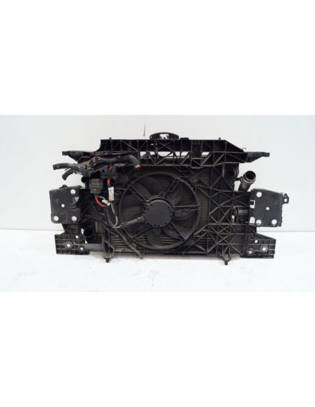 Pas przedni z chłodnicami Renault 752100004R
