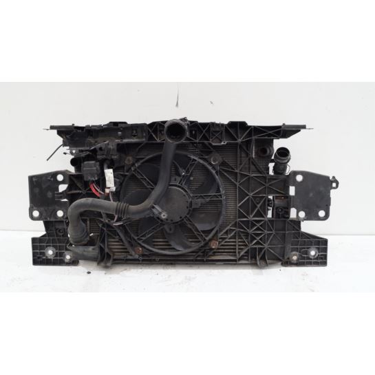 Pas przedni z chłodnicami Renault 752100004R