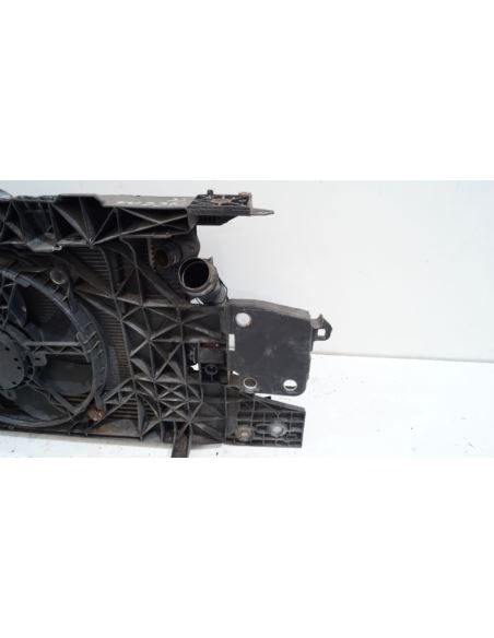 Pas przedni z chłodnicami Renault 752100004R