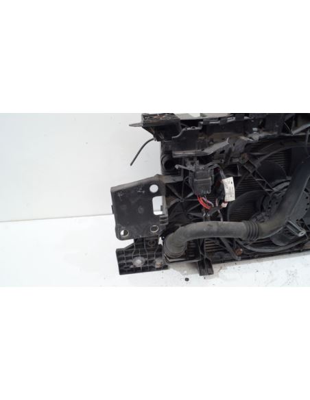 Pas przedni z chłodnicami Renault 752100004R