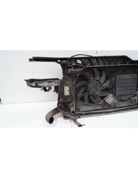 Pas przedni chłodnice wentylator Audi A4 B8