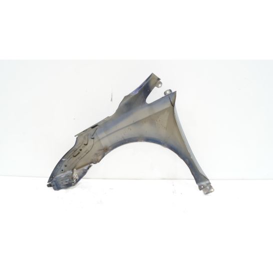 Błotnik prawy przód Toyota AVENSIS T27 09-15r 896