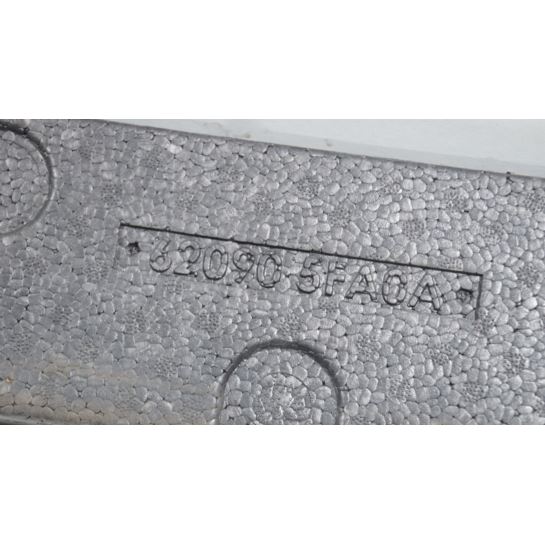 Absorber zderzaka przedniego Nissan MICRA K14
