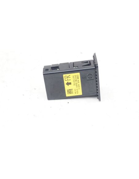 Gniazdo USB AUX Nissan MICRA K14 284H35FA0A