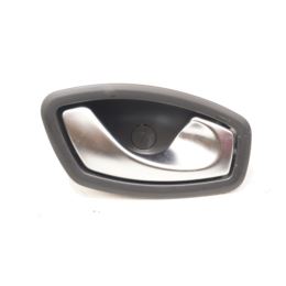 Klamka prawa wewnętrzna Renault CAPTUR I 806700005