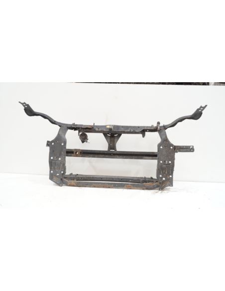 Pas przedni wzmocnienie Nissan QASHQAI J10