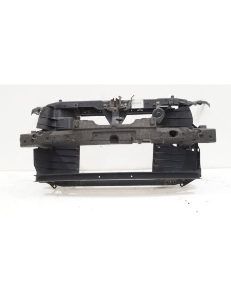 Pas przedni wzmocnienie Nissan QASHQAI J10