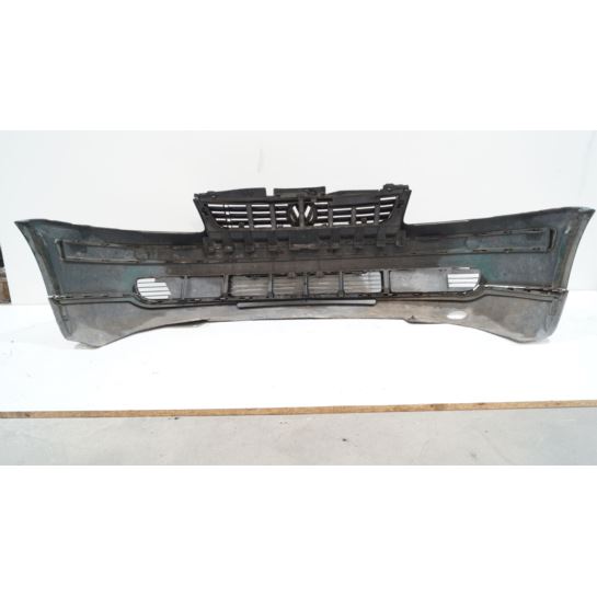 Zderzak przedni Volkswagen PASSAT B5