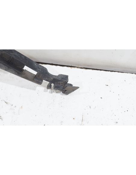 Ślizg zderzaka pod lampę VW PASSAT B5 3B0807050C