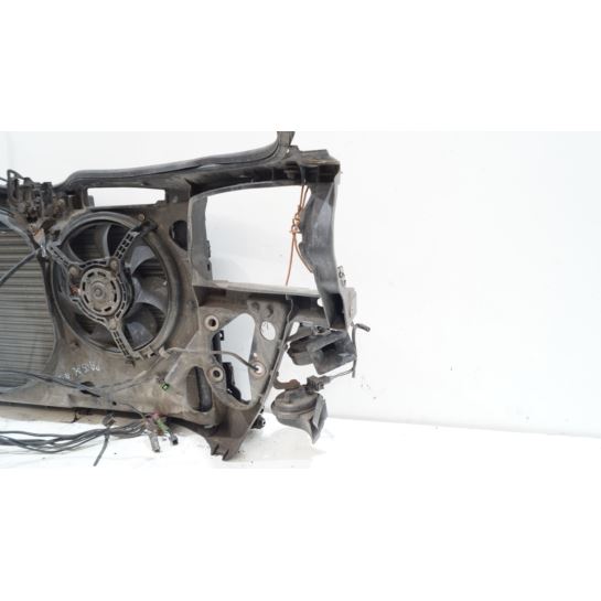 Pas przedni wzmocnienie chłodnice VW PASSAT B5
