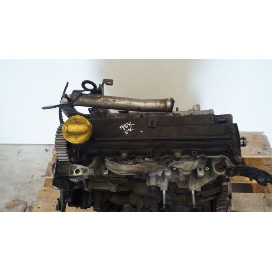 Silnik bez osprzętu K9KF276 K9K276 Nissan Renault