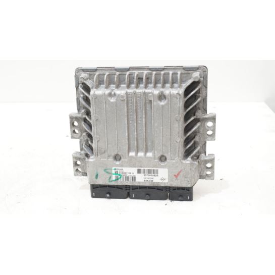 Komputer silnika ECU Nissan JUKE F15 1.5d 23710108