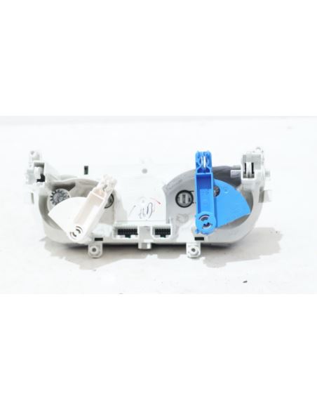 Panel nawiewu klimatyzacji Renault CLIO IV