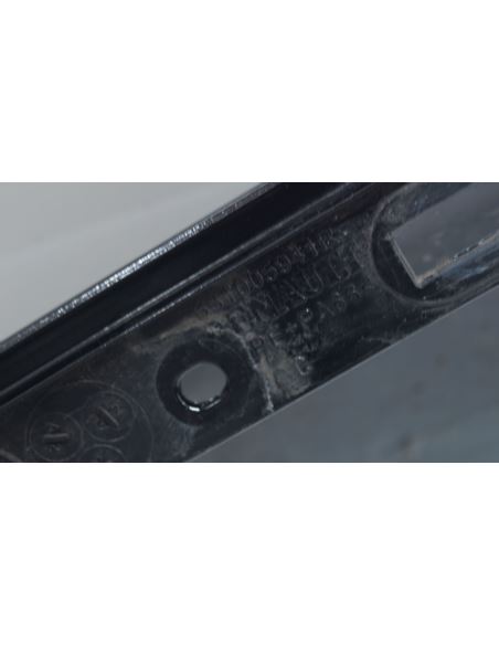 Błotnik prawy przód Renault CLIO IV 631005941R