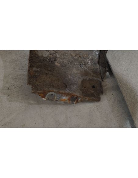 Błotnik przedni lewy Hyundai i20 08-12 lakier 2e