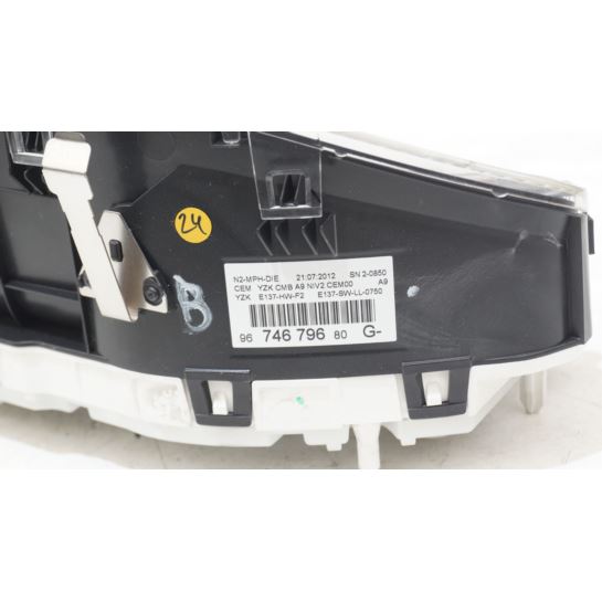 Licznik zegary Peugeot 208 9674679680 UK