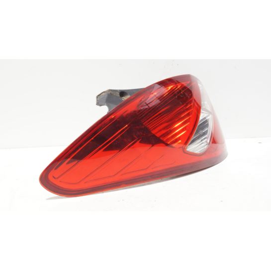 Lampa lewa tył HYUNDAI i20 92401-1J000