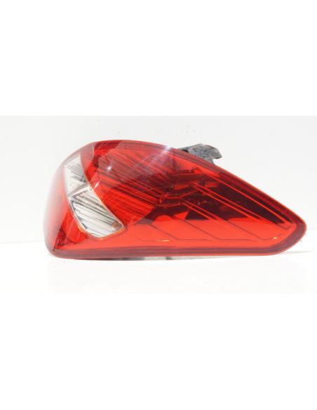 Lampa prawa tył HYUNDAI i20 92402-1J000