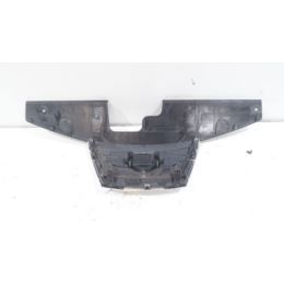 Grill atrapa zdezaka przó Nissan JUKE F15 2