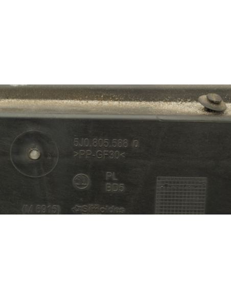 Pas przedni chłodnica wentylator Skoda FABIA II