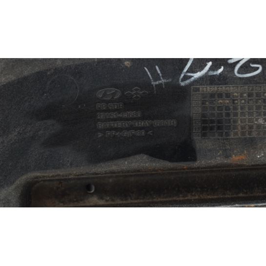 Podstawa akumulatora HYUNDAI i20 09-15 37151-1J680
