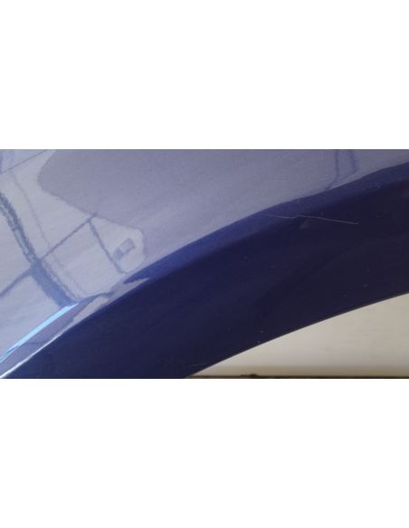 Błotnik przedni lewy Peugeot 2008 lakier KUC