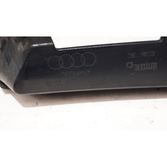 Prawa atrapa kratka zderzaka Audi A3 8P 8P0807682