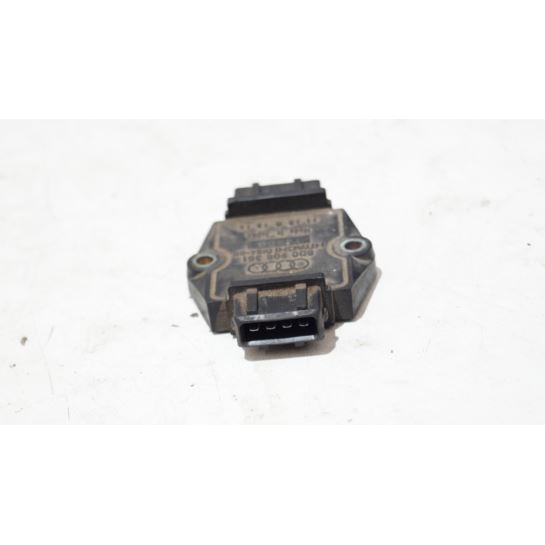 Moduł zapłonu sterownik Volkswagen Audi 8D0905351
