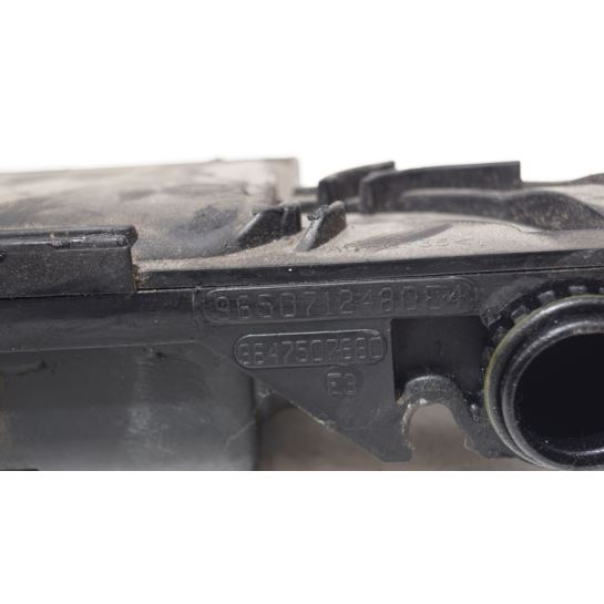 Rura rezonator powietrza Ford FIESTA MK7 1.4 TDCI