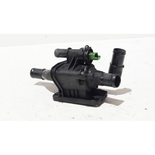 Obudowa termostat Ford FIESTA MK7 1.4 TDCI