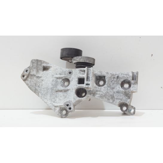 Wspornik alternatora rolka Renault Nissan Dacia