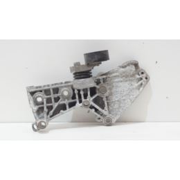 Wspornik alternatora rolka Renault Nissan Dacia 2