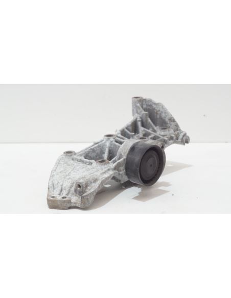 Wspornik alternatora rolka Renault Nissan Dacia