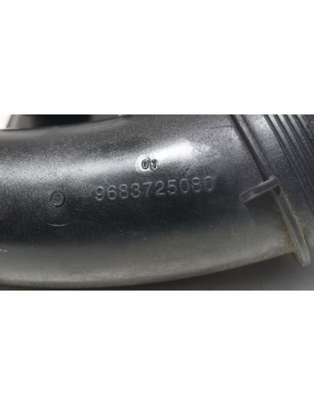 Rura przewód powietrza Citroen Peugeot 1.6 E-HDI Rura przewód powietrza Citroen Peugeot 1.6 E-HDI