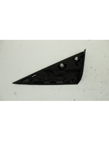 Trójkąt błotnika prawy Peugeot 3008 96842432XY