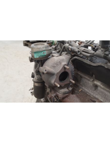 Silnik kompletny skrzynia Toyota YARIS II1.4 D4D