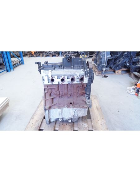 Silnik bez osprzętu Nissan Dacia Renault 1.5 DCI