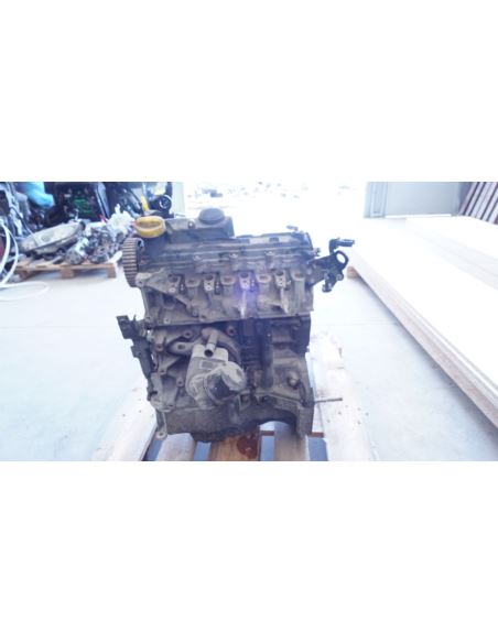 Silnik bez osprzętu Nissan Dacia Renault 1.5 DCI