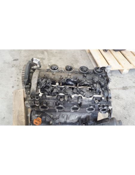 Silnik bez osprzętu Citroen Peugeot 1.6 HDI Silnik bez osprzętu Citroen Peugeot 1.6 HDI