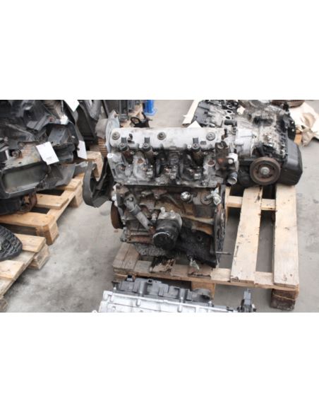 Silnik słupek Renault MEGANE SCENIC 1.9 DCI F9Q