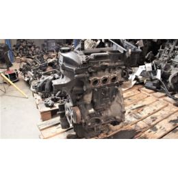 Silnik bez osprzętu słupek 1.0 12V Toyota YARIS 2