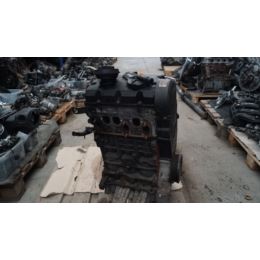 Silnik bez osprzętu z pompowtryskami 1.4 TDI BNV