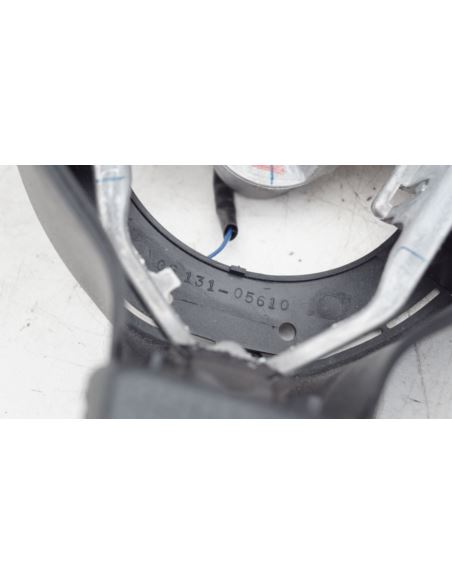 Kierownica skórzana bez poduszki Suzuki GS131-0561