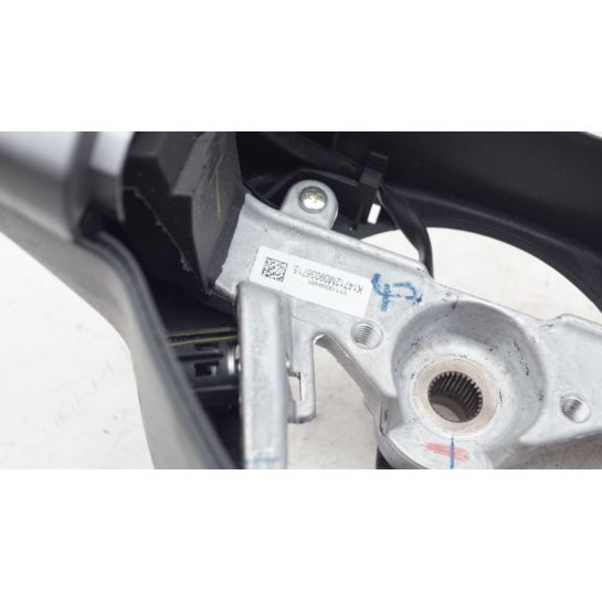 Kierownica skórzana bez poduszki Suzuki GS131-0561