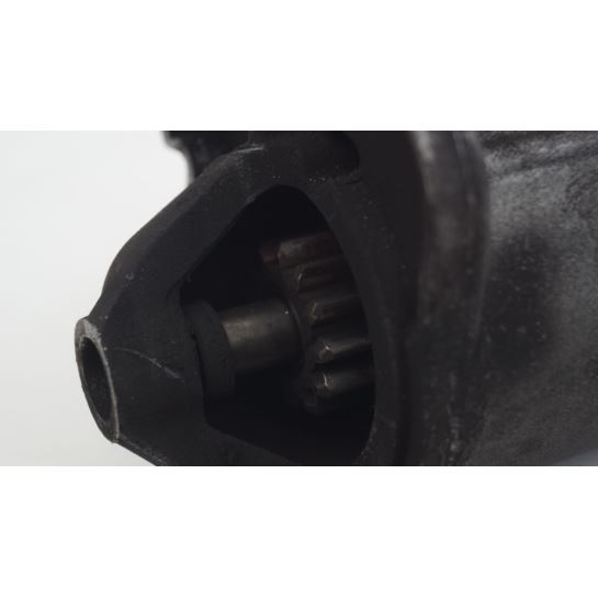 Rozrusznik Nissan Renault 1.5 DCI 233001073R