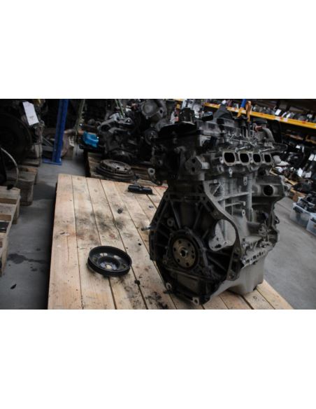 Silnik słupek bez osprzętu Suzuki SWIFT MK7 1.2 B