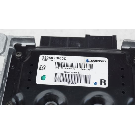 Wzmacniacz audio BOSE Nissan MURANO Z50 28060CB00C